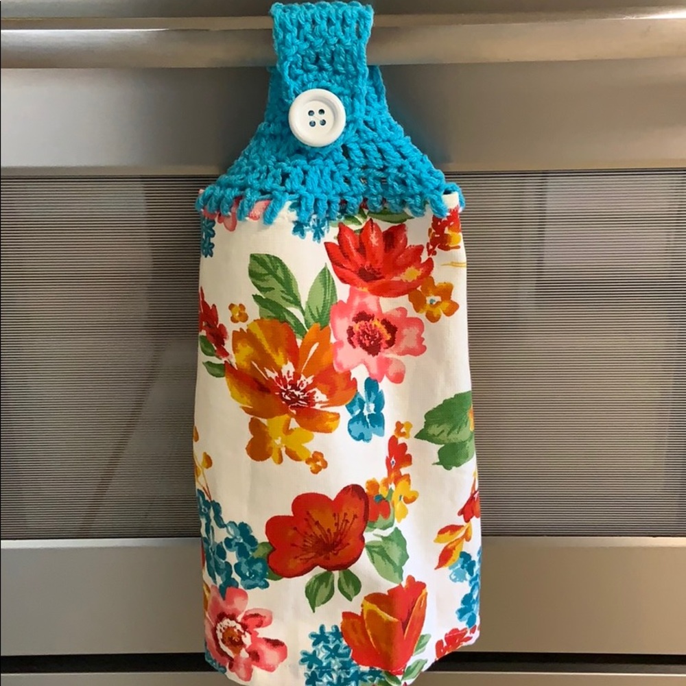 HPx 2 🔥🔥Two Crocheted Top Hanging Kitchen Towels - Picture 5 of 5
